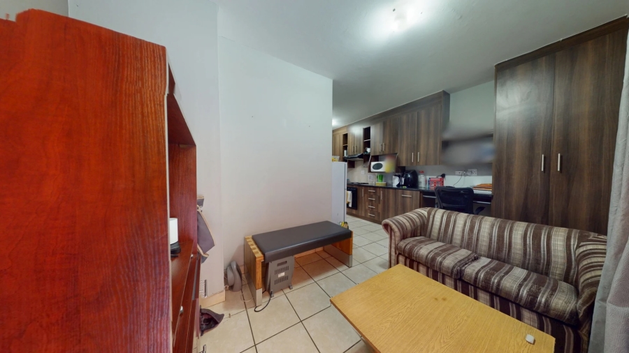 1 Bedroom Property for Sale in Bult North North West